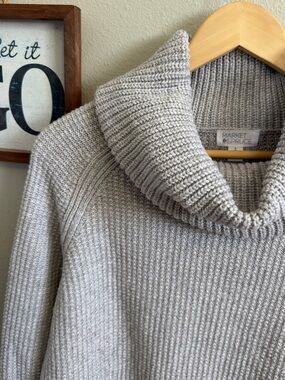 Market & Spruce Sharon Cowlneck Waffle Stitched Gray Sweater